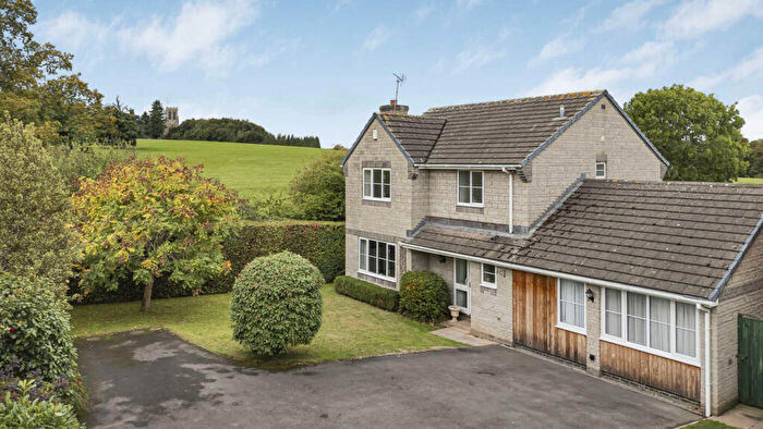 5 Bedroom Detached House For Sale In Atherstone Close, Belmont, Hereford, Herefordshire, HR2