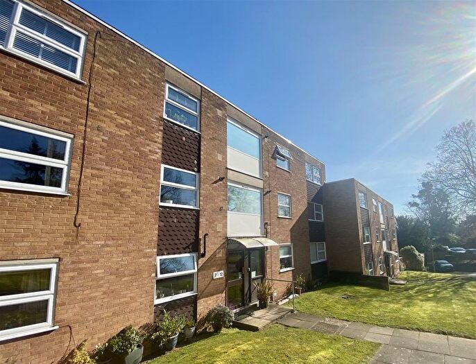 2 Bedroom Flat To Rent In Osborne Road, Malvern, WR14