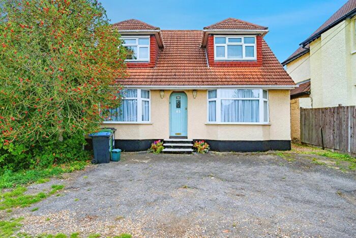 4 Bedroom Detached House For Sale In Belswains Lane, Hemel Hempstead, HP3
