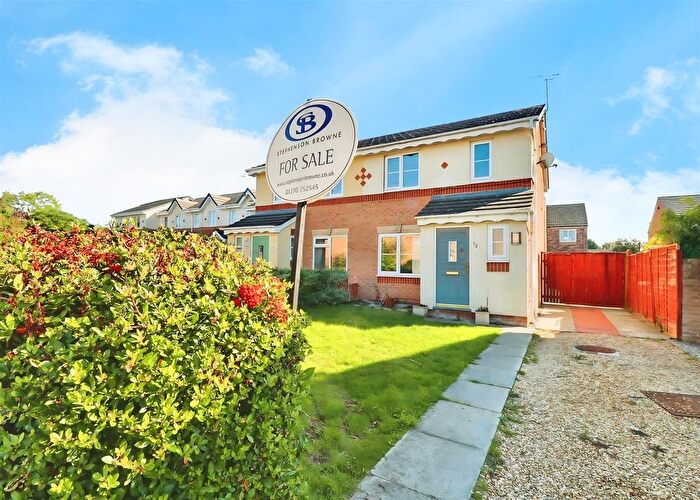 3 Bedroom Semi Detached House For Sale In Hughes Drive, Crewe, CW2