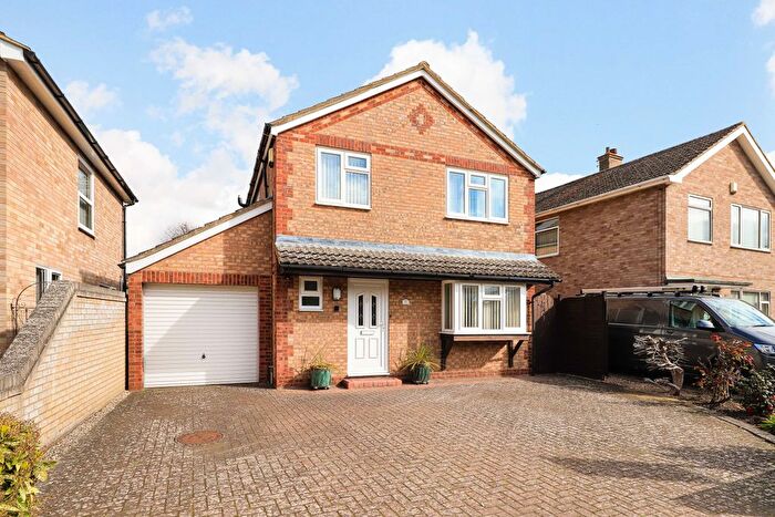 3 Bedroom Detached House For Sale In Bury Road, Stapleford, CB22