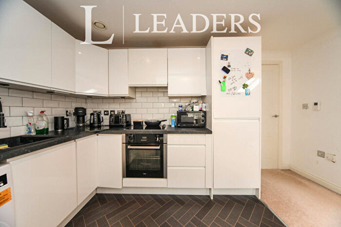 2 Bedroom Apartment To Rent In The Pulse - High Street South, LU6