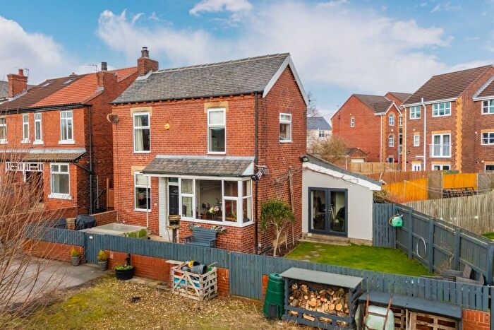 3 Bedroom Detached House For Sale In Gin Lane, Wakefield, WF7