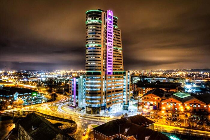 2 Bedroom Apartment To Rent In Bridgewater Place, Water Lane, LS11