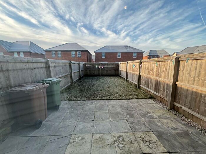2 Bedroom End Of Terrace House To Rent In Sundial Close, Liverpool, L23