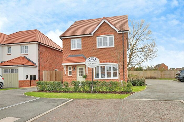 4 Bedroom Detached House For Sale In Chaucer Road, Crewe, CW1