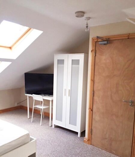 5 Bedroom Barn Conversion To Rent In Radbourne Street, Derby, DE22