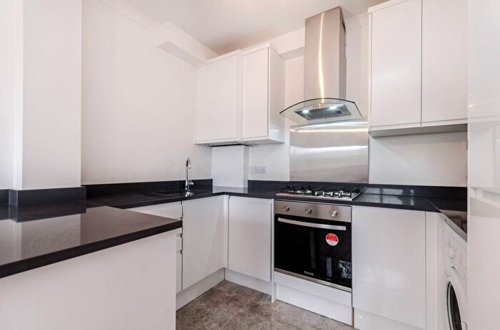 1 Bedroom Flat To Rent In Oakfield Road, Croydon, CR0