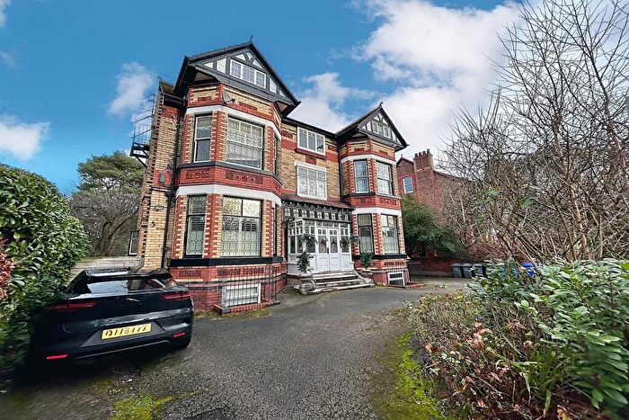 1 Bedroom Apartment For Sale In Parkfield Road South, Didsbury, M20