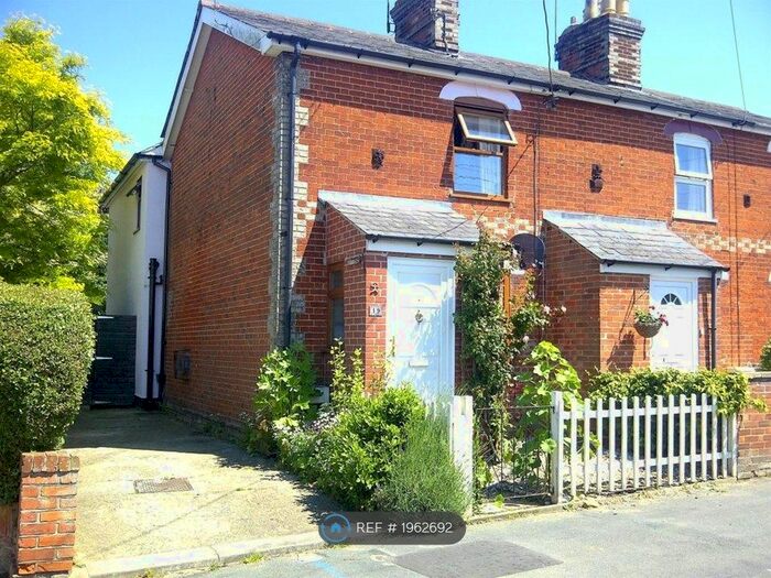 3 Bedroom End Of Terrace House To Rent In New Cut, Hadleigh, Ipswich, IP7
