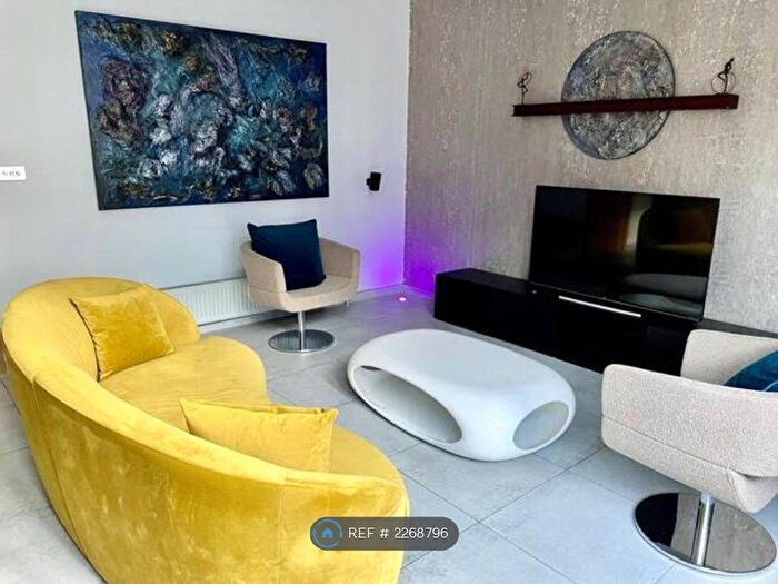 1 Bedroom Flat To Rent In St. John's Wood High Street, London, NW8