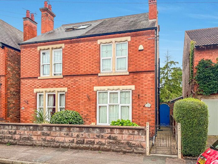 3 Bedroom Semi-Detached House For Sale In Charlton Avenue, Long Eaton, Nottingham, Nottinghamshire, NG10