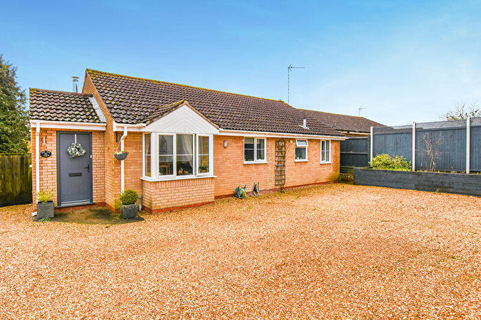 3 Bedroom Detached Bungalow For Sale In High Street, Little Bytham, NG33
