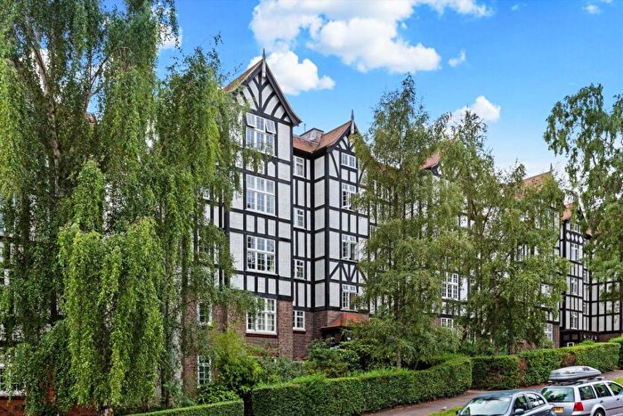 1 Bedroom Flat To Rent In Oakeshott Avenue, Highgate, N6