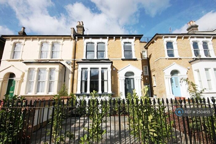 2 Bedroom Flat To Rent In Evering Road, London, E5