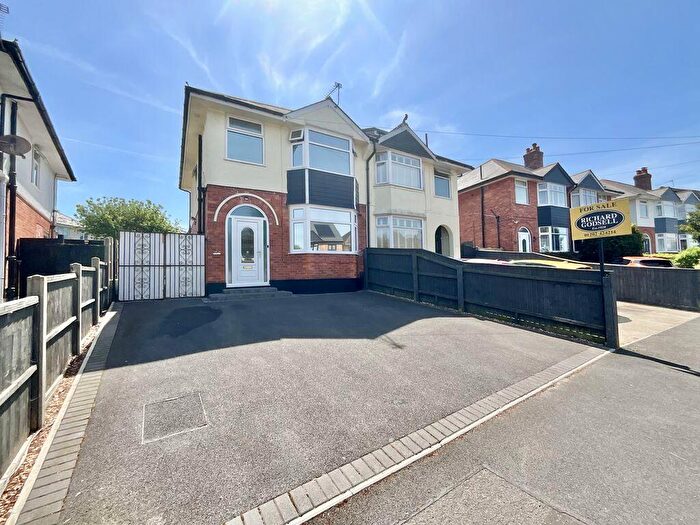 3 Bedroom Semi-Detached House For Sale In Seafield Road, Southbourne, BH6