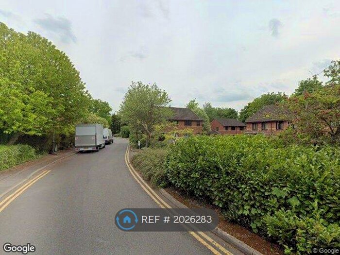 2 Bedroom Flat To Rent In Tudor Close Hatfield, Hatfield, AL10
