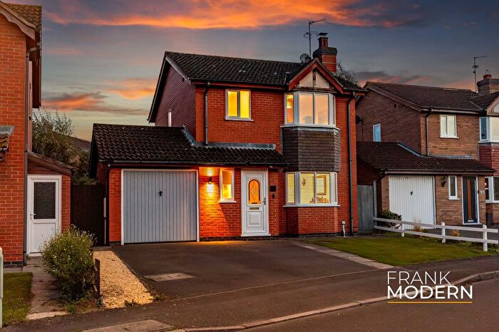 3 Bedroom Detached House For Sale In Dunlin Road, Essendine, PE9