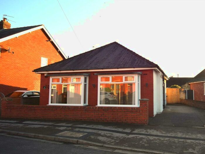 2 Bedroom Detached Bungalow To Rent In Park Rd, Kirkham, PR4
