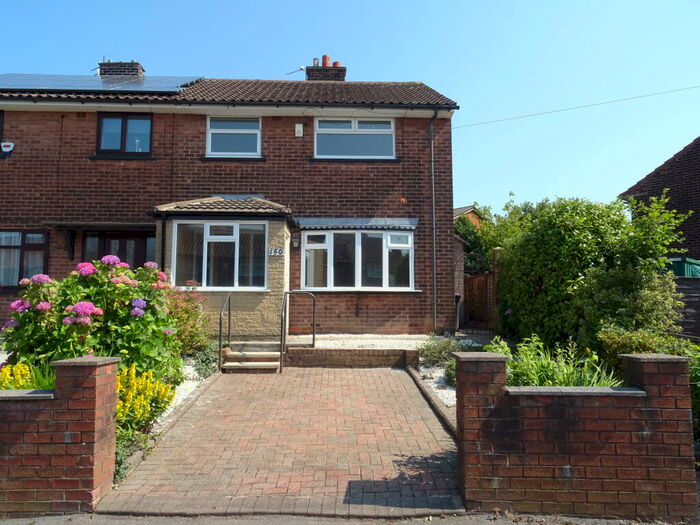 3 Bedroom Semi-Detached House To Rent In Ridyard Street, M38
