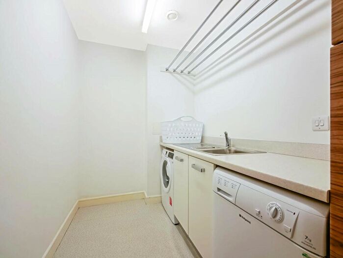 3 Bedroom Terraced House For Sale In Craigend Close, Anniesland, Glasgow, G13