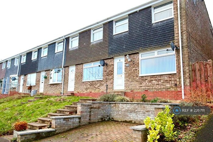 3 Bedroom End Of Terrace House To Rent In Deerness Heights, Durham, DH7