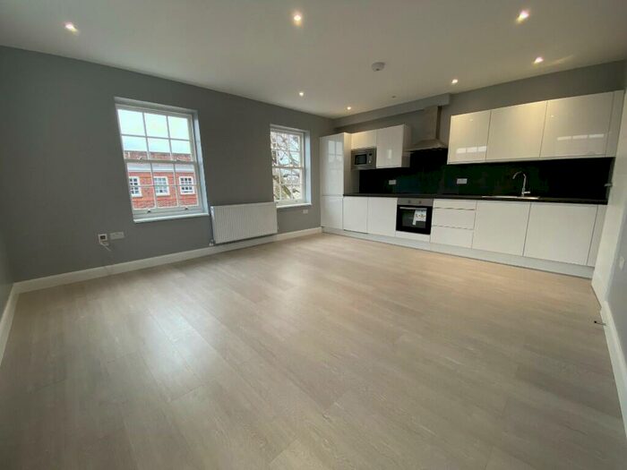 1 Bedroom Flat To Rent In Gibbons Mews, London, NW11