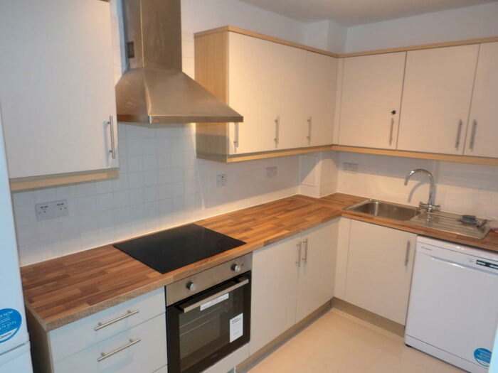 2 Bedroom Apartment To Rent In Witan Gate, Milton Keynes, MK9
