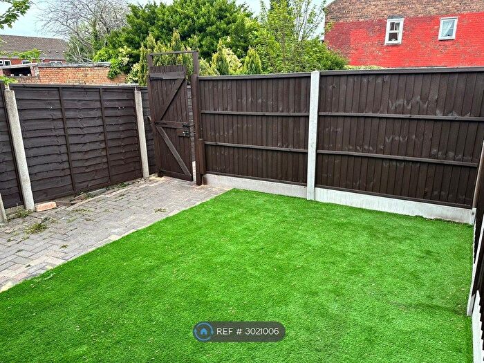 5 Bedroom Terraced House To Rent In Bilston Road, Wolverhampton, WV2