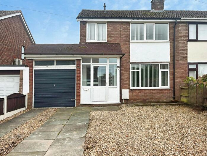 3 Bedroom Semi-Detached House To Rent In Appleton Road, Skelmersdale, Lancashire, WN8
