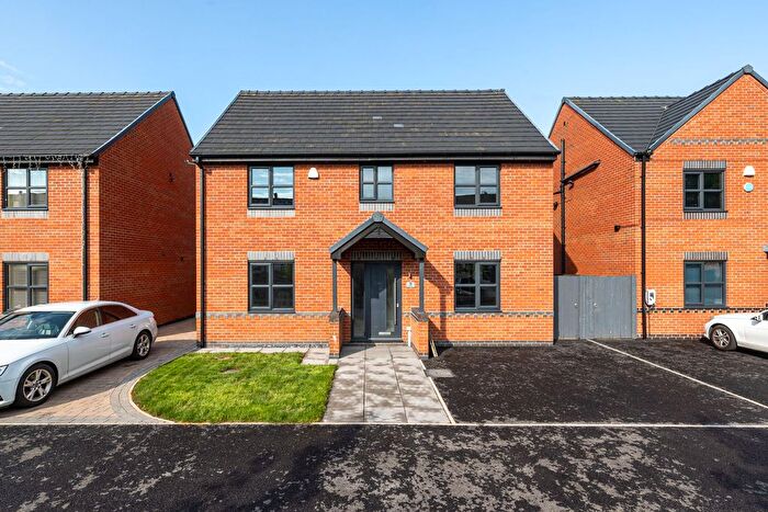 4 Bedroom Detached House For Sale In Stable Nook, Abram, WN2