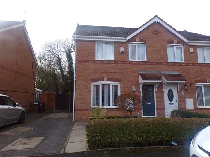 3 Bedroom Semi Detached House To Rent In Yelverton Close, Liverpool, L26