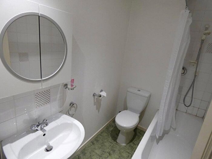 1 Bedroom Flat To Rent In Union Grove, City Centre, Aberdeen, AB10