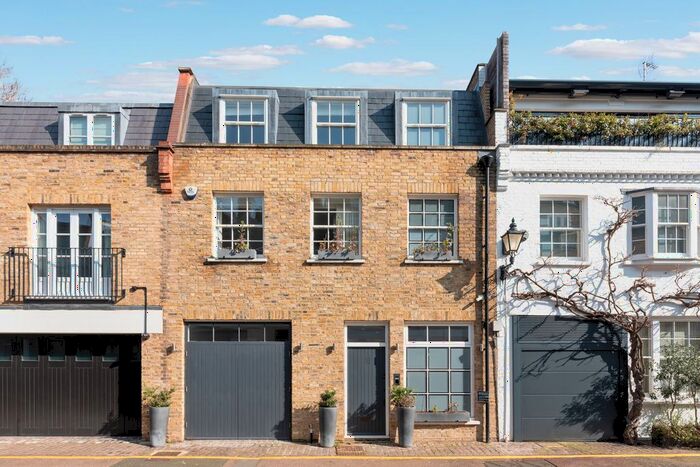 3 Bedroom Terraced House To Rent In Clabon Mews, London, SW1X