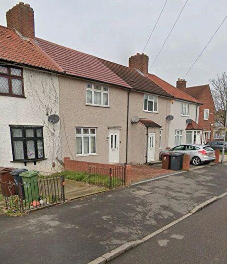 3 Bedroom Terraced House To Rent In Aylmer Road, Dagenham, RM8