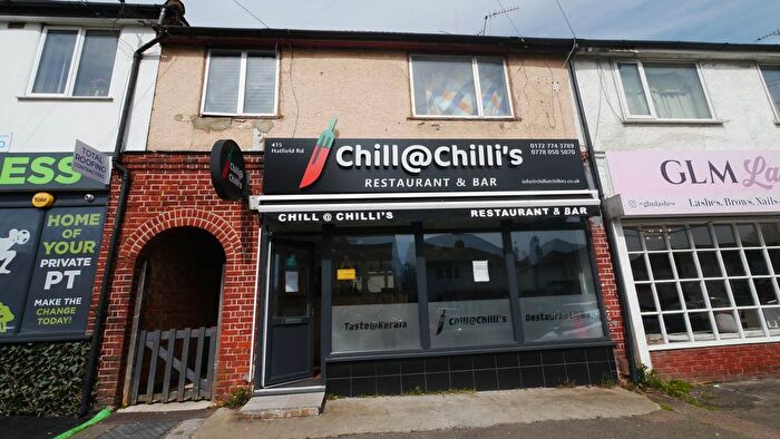 Terraced House To Rent In Hatfield Road, St Albans, AL4