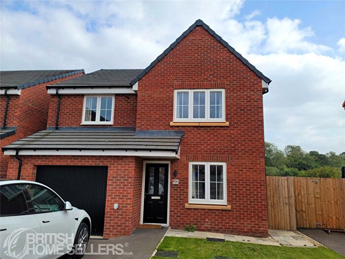 4 Bedroom Detached House For Sale In Poppy Drive, Scarborough, North Yorkshire, YO13