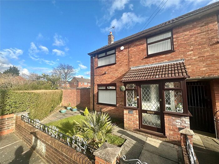 3 Bedroom End Of Terrace House For Sale In Southway, Widnes, Cheshire, WA8