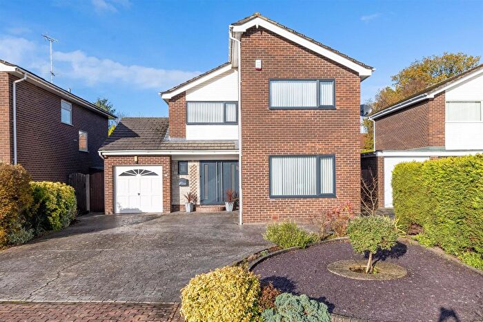 4 Bedroom Property For Sale In Arran Close, Crewe, CW2