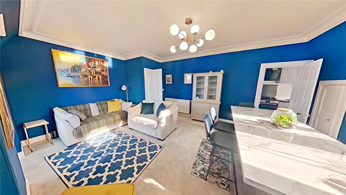 1 Bedroom Flat To Rent In Greenhill Place, Edinburgh, EH10