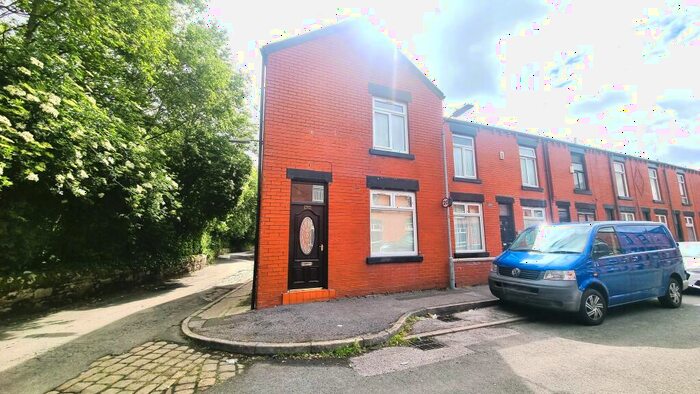 2 Bedroom End Of Terrace House To Rent In Anson Street, Bolton, BL1