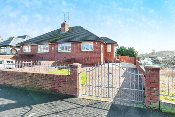 3 Bedroom Detached Bungalow For Sale In Newton Drive, Blackpool, FY3