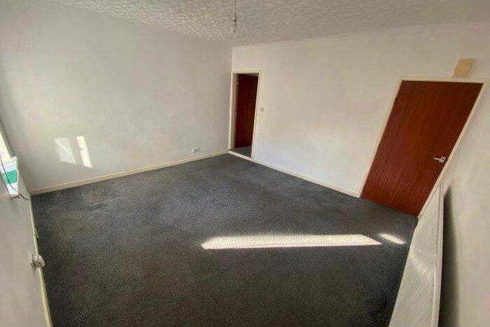 3 Bedroom Property To Rent In Court Road, Wolverhampton, WV6