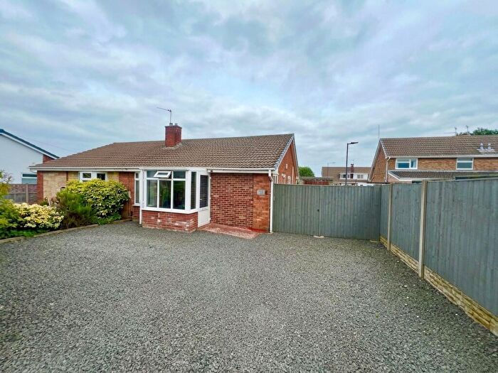 2 Bedroom Semi-Detached Bungalow For Sale In Fairfield Court, Armthorpe, DN3
