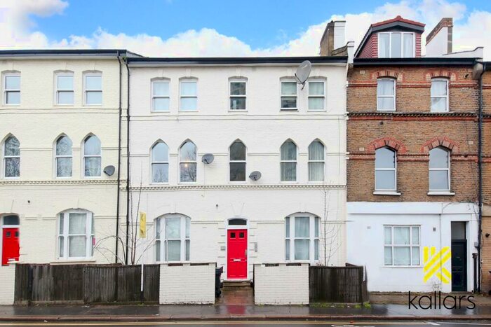 1 Bedroom Flat To Rent In Penge Road, London, Greater London, SE25