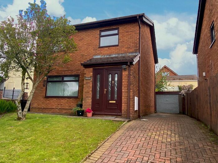Houses for sale in Bargoed, Caerphilly