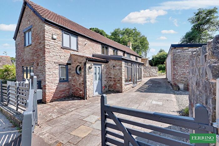 4 Bedroom Detached House For Sale In Acres And Stables, Furnace Valley, Blakeney, Gloucestershire., GL15