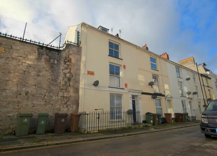 3 Bedroom Flat To Rent In George Street, Devonport, PL1