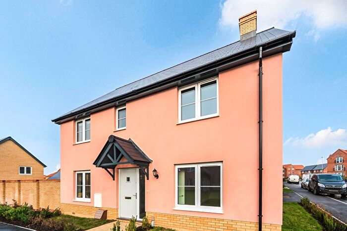 4 Bedroom Property To Rent In Runway, Sudbury, CO10