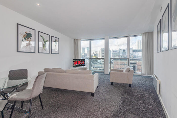 1 Bedroom Apartment To Rent In The Rotunda, B2